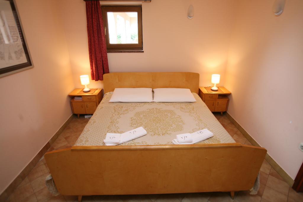Apartments Neda - Porec South 客房 照片