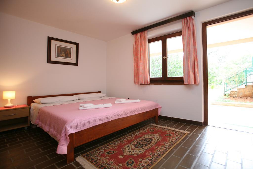Apartments Neda - Porec South 客房 照片