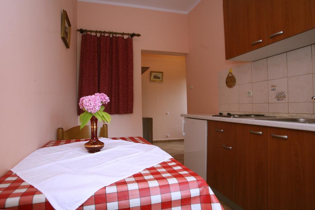 Apartments Neda - Porec South 客房 照片